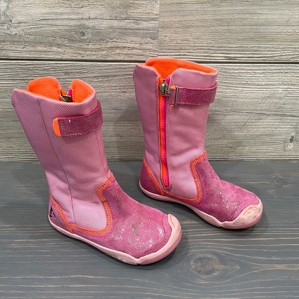 Plae boots